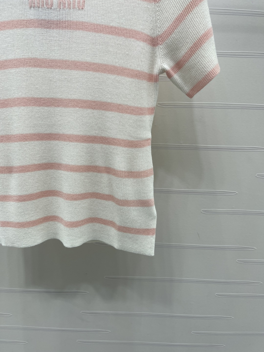 Women's short sleeves